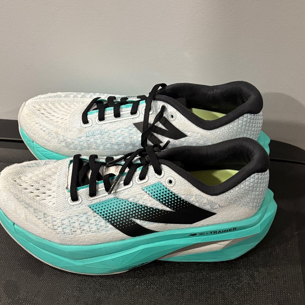 Supercomp women’s trainer